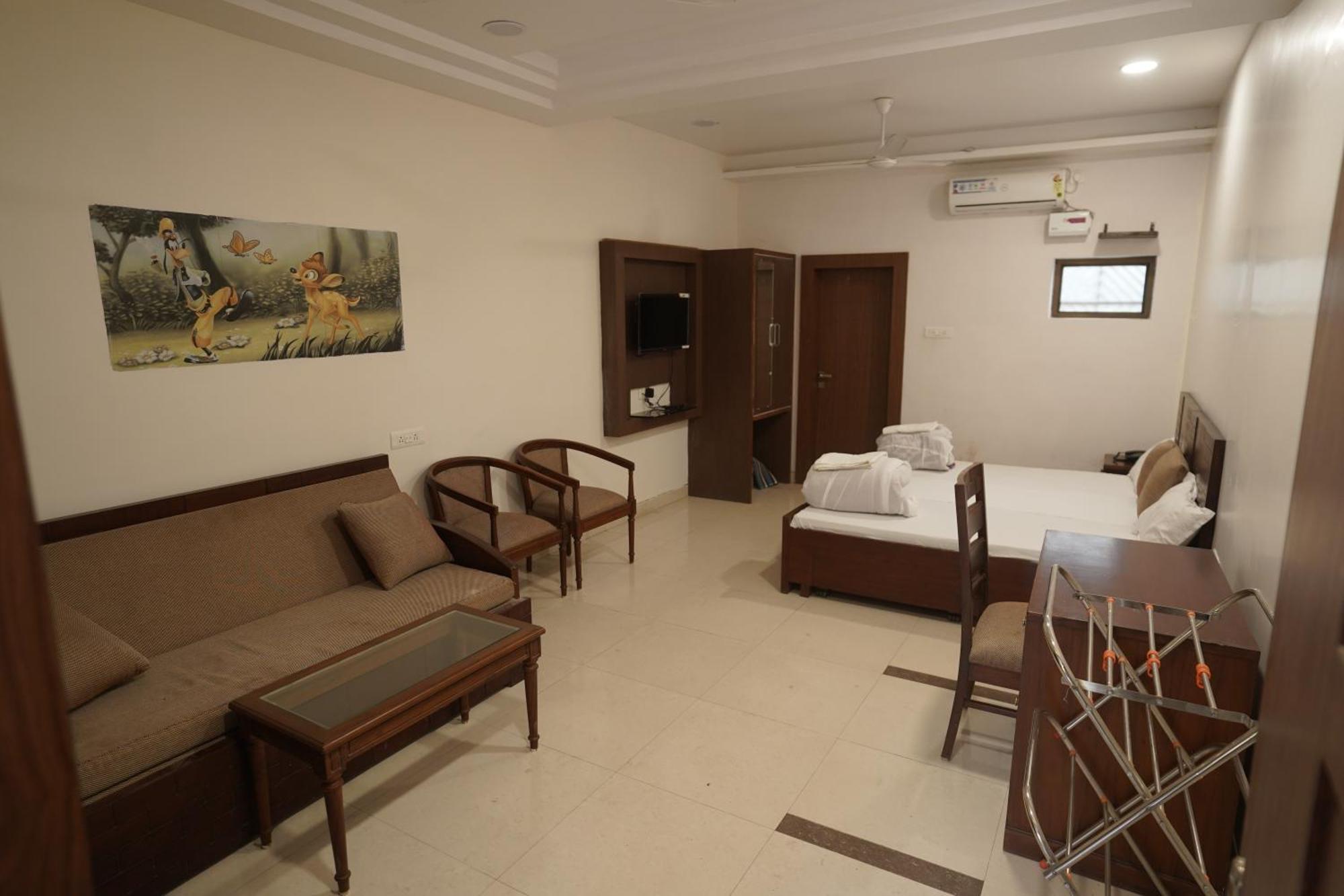 Hotel Narmada Vatika Jabalpur Exterior foto